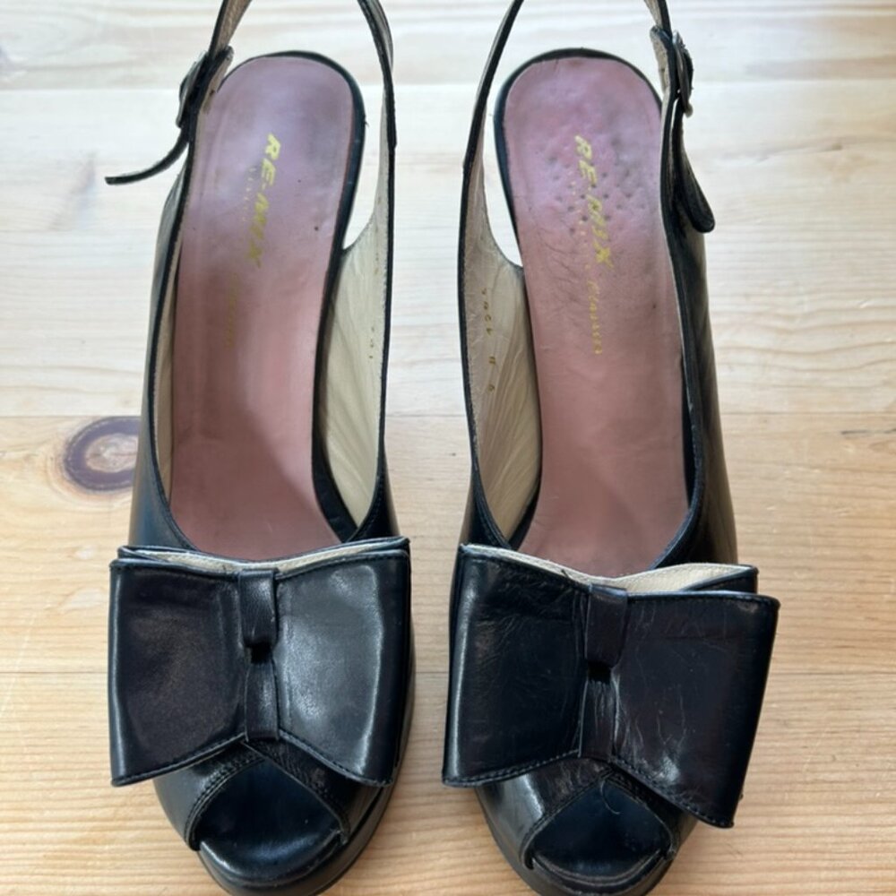 Retro pumps, Black size 9